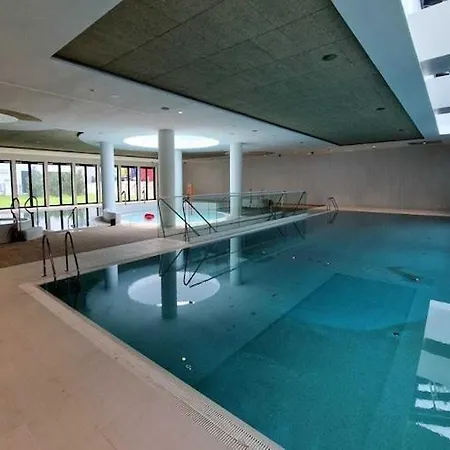 公寓 Apartment By The Sea, Indoor Pool