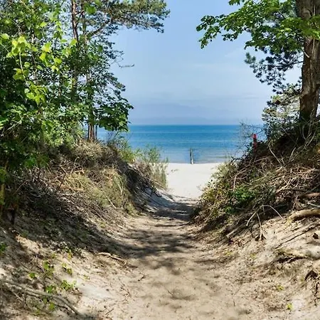 公寓 Apartment By The Sea, Indoor Pool 波别罗沃