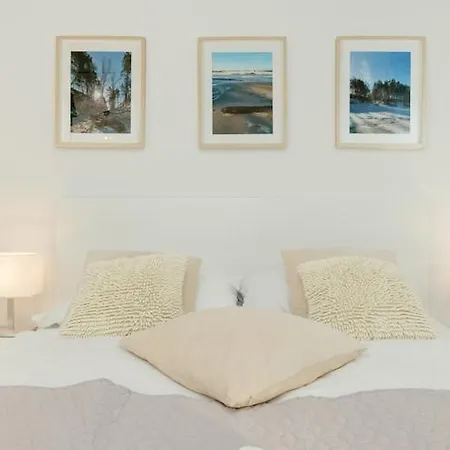 Apartment By The Sea, Indoor Pool *