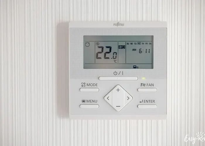 Apartment By The Sea, Indoor Pool Apartmán *